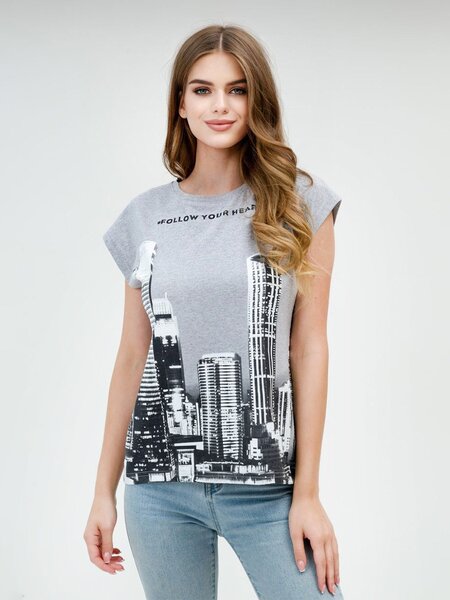 Футболка Женщинам Россия Серый меланж Город (фото 1)